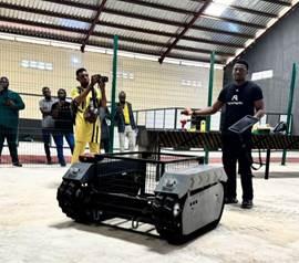 Terrahaptix Duma ground drone